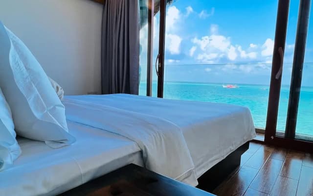 NOOE Maldives Kunaavashi Hotel - photo 3