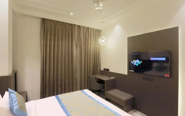 OPO Hotel Dior - photo 4