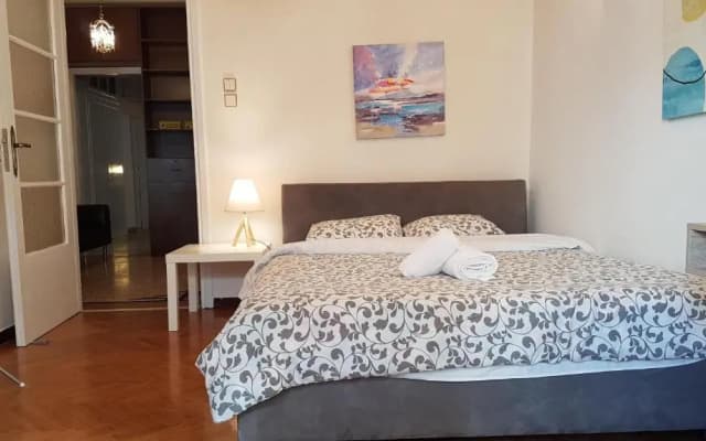Teal Apartment - Athens Center, 4 BD, 2 BATH - photo 3