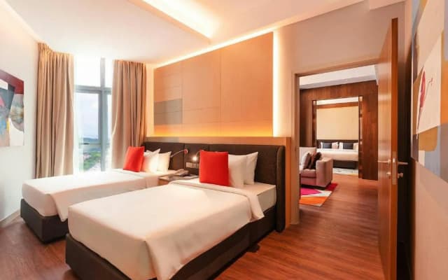M World Hotel - photo 2