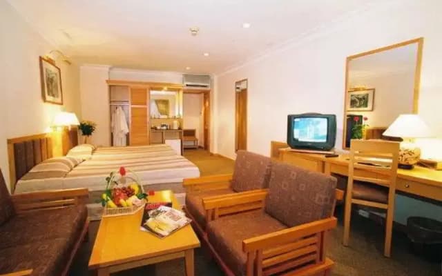 Galaxy Hotel - photo 4