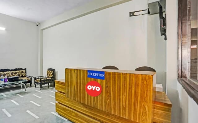 OYO Flagship 80629 Royal Tree - photo 2