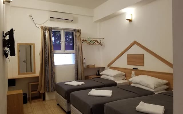 Nomadic Inn - photo 5