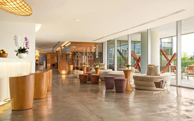 Crescent Residence - photo 2