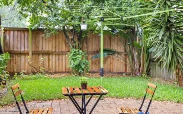 Kensington Room - Central & Affordable - photo 3