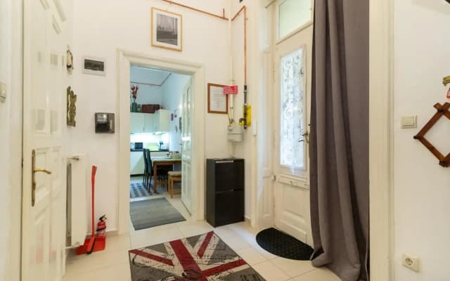 Rákóczi Apartment - photo 2