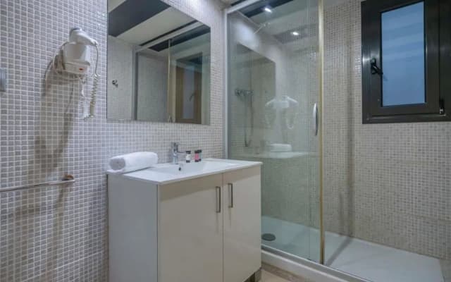 Modern and bright apartment in Eixample 2-2 - photo 3
