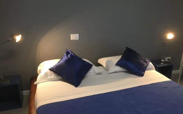 Vatican Central Suites - photo 2