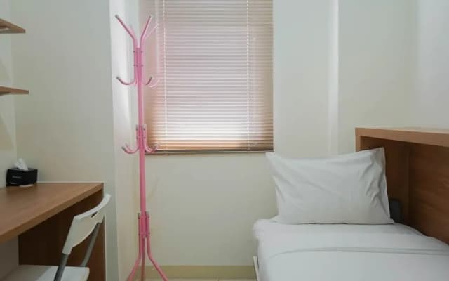 Modern with City View 2BR at Green Pramuka Apartment - photo 5