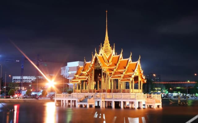 Bangkapi Royal Rose - photo 2
