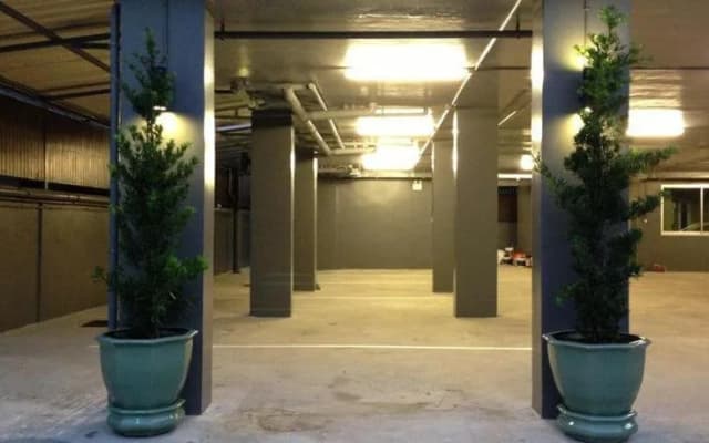The State Apartment - photo 2