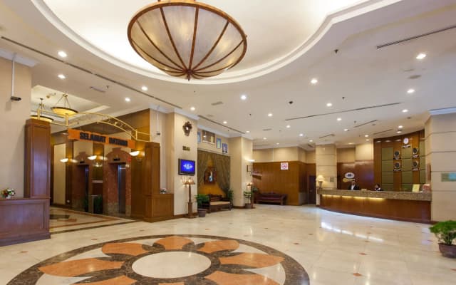 Summit Hotel Bukit Mertajam - photo 2