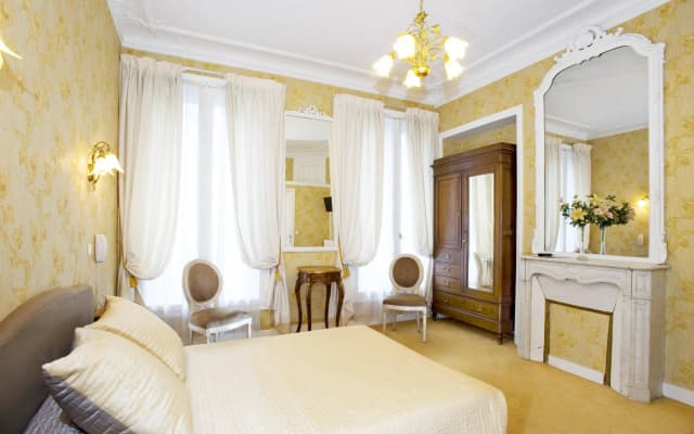 Hotel La Canopee - photo 4