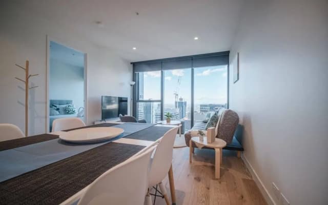 Modern Living@collins Centro Location 2BR - photo 4