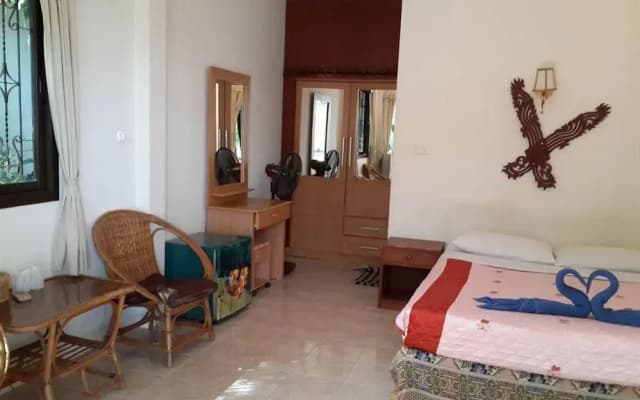 Aree Beach Resort - photo 2