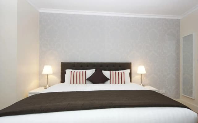 W14 Apartments - photo 4