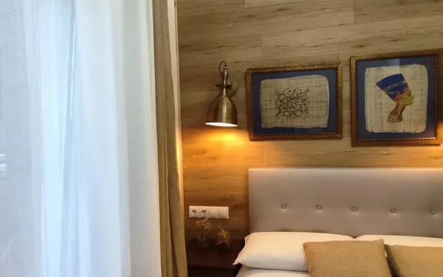 Studios Or Private Rooms - photo 4