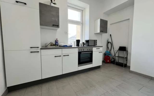 Welcoming 4BR shared Apt.-best location - photo 2