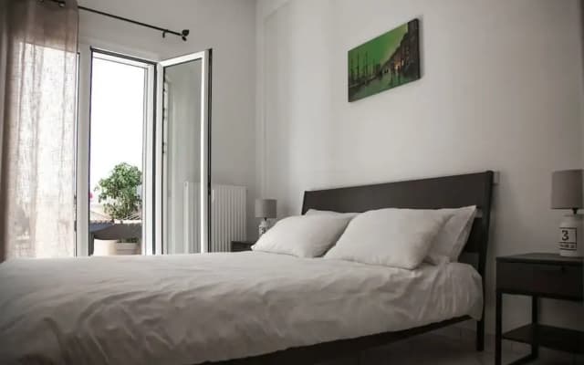 Thisio Modern House - photo 3
