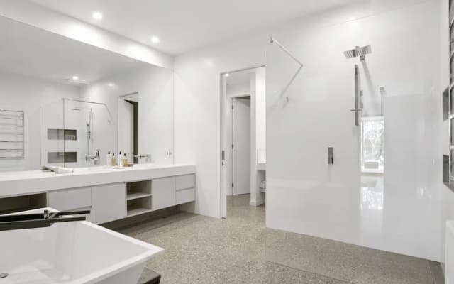 Lansdowne Villa - photo 3