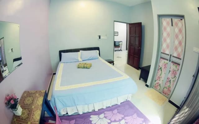 Twin Castle Homestay Kuala Pilah - photo 4
