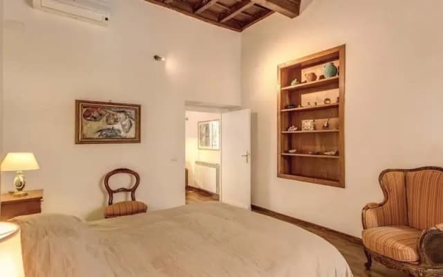 Passetto at Borgo Pio - photo 5