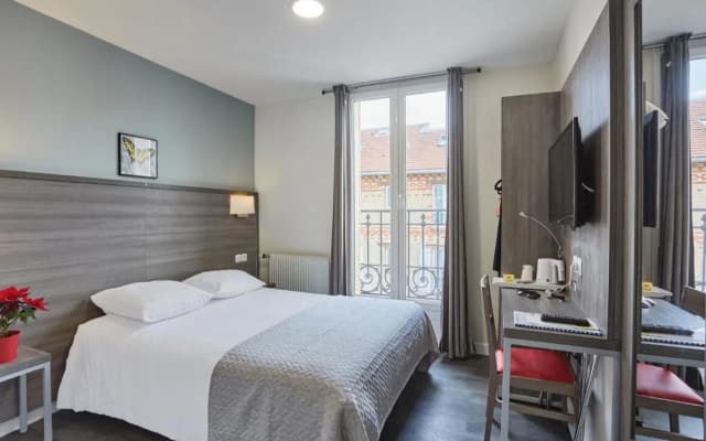 Huni Hotel - photo 2