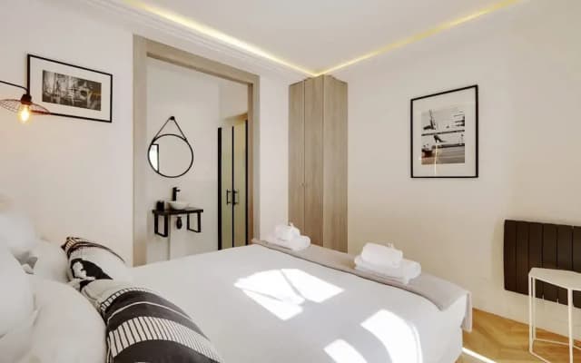 The Upper Marais Superb Apartment for 6 People - photo 4