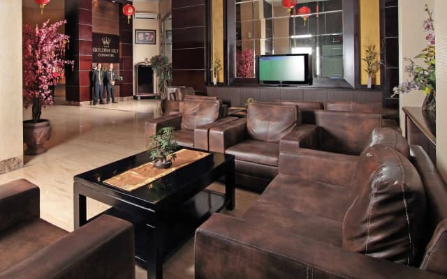 Golden Sky Condotel - photo 2