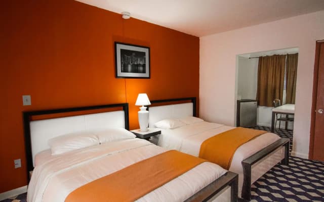 Travelodge by Wyndham Miami Biscayne Bay - photo 5