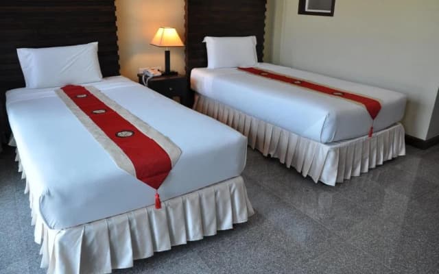 Karon Bay Inn - photo 5