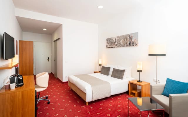 Leonardo Hotel Berlin KU'DAMM - photo 5