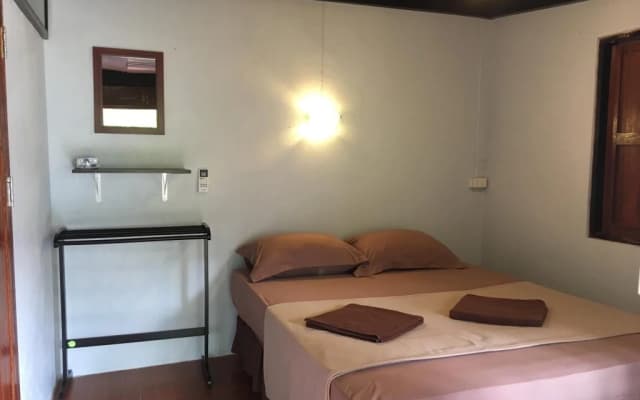 Copa Lanta Guesthouse - photo 2