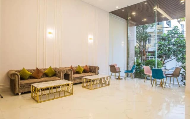 Sea Light Hotel Da Nang - photo 2