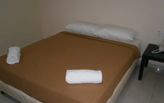 M Joy Hotel - photo 3