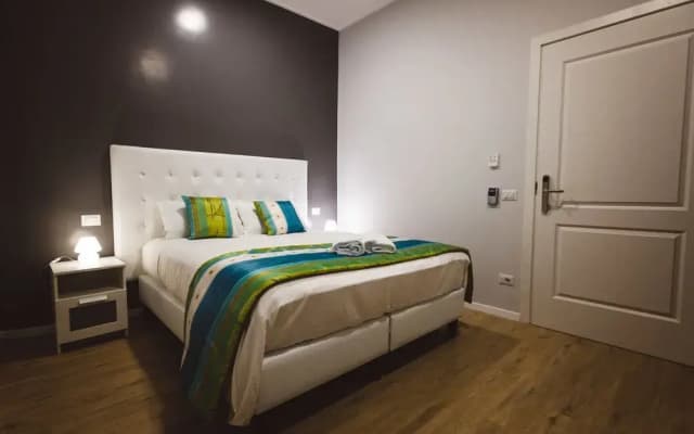 Angelina Rooms in Rome - photo 4