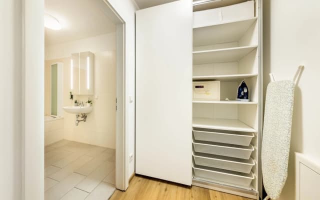 Jimmy's Apartments - photo 3