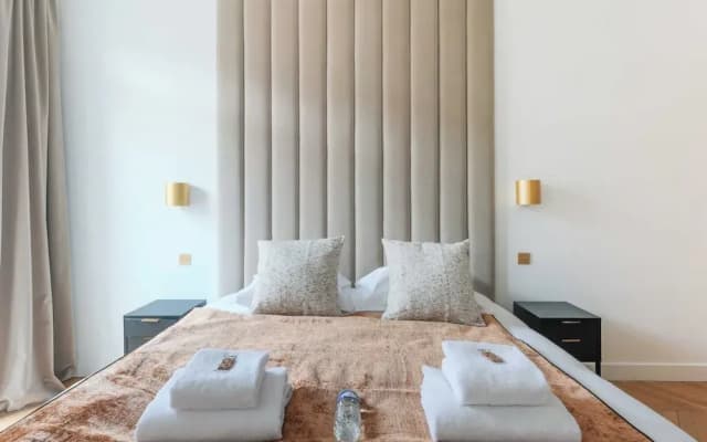 Elegant Apartment - 2br/4p - Arc de Triomphe - photo 4
