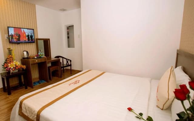 Glory Dragon Hotel - photo 3