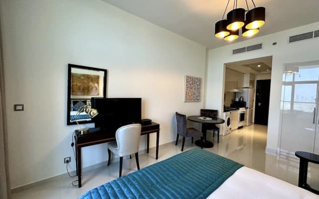 LuxBnB Ghalia Jumeirah Village Circle - photo 5