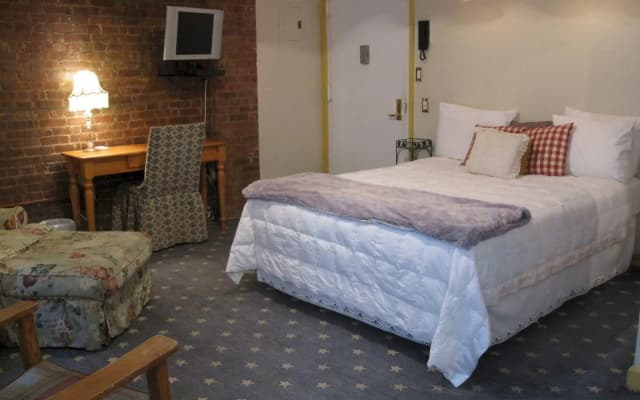 The Townhouse Inn of Chelsea - photo 3