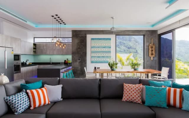 Villa Omari Luxury Seaview Pool & Game Room - photo 4