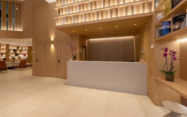 Colourful Studios In Recoletos By Allo Housing - photo 2