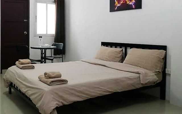 Baan Mai Guest House - photo 2
