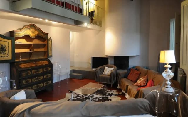 Cozy Central City Apartment - photo 3