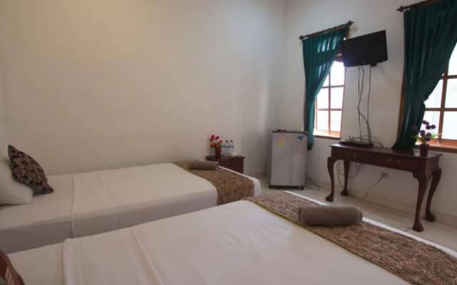 Melati View Hotel - photo 3