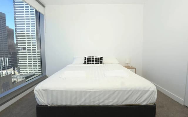 3 Bedrooms Free Carpark & Wi-Fi - photo 4