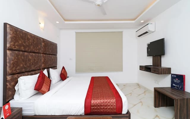 Hotel Mayda Prime Near Delhi Airport - photo 3