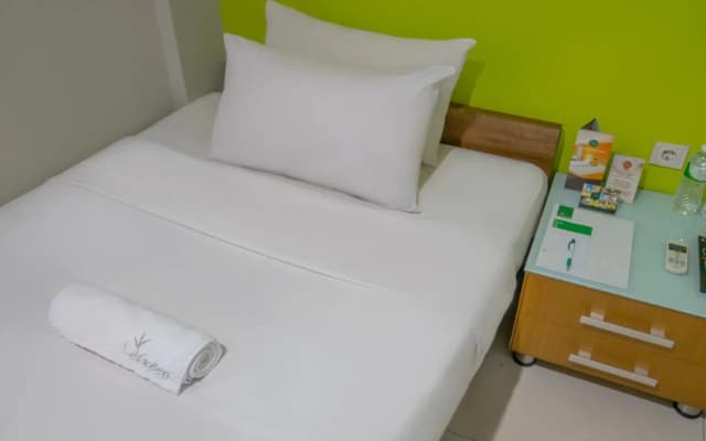 LeGreen Suite Tebet - photo 3