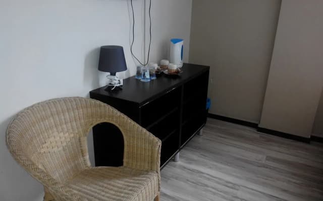 Bird's Nest Hotel - photo 3